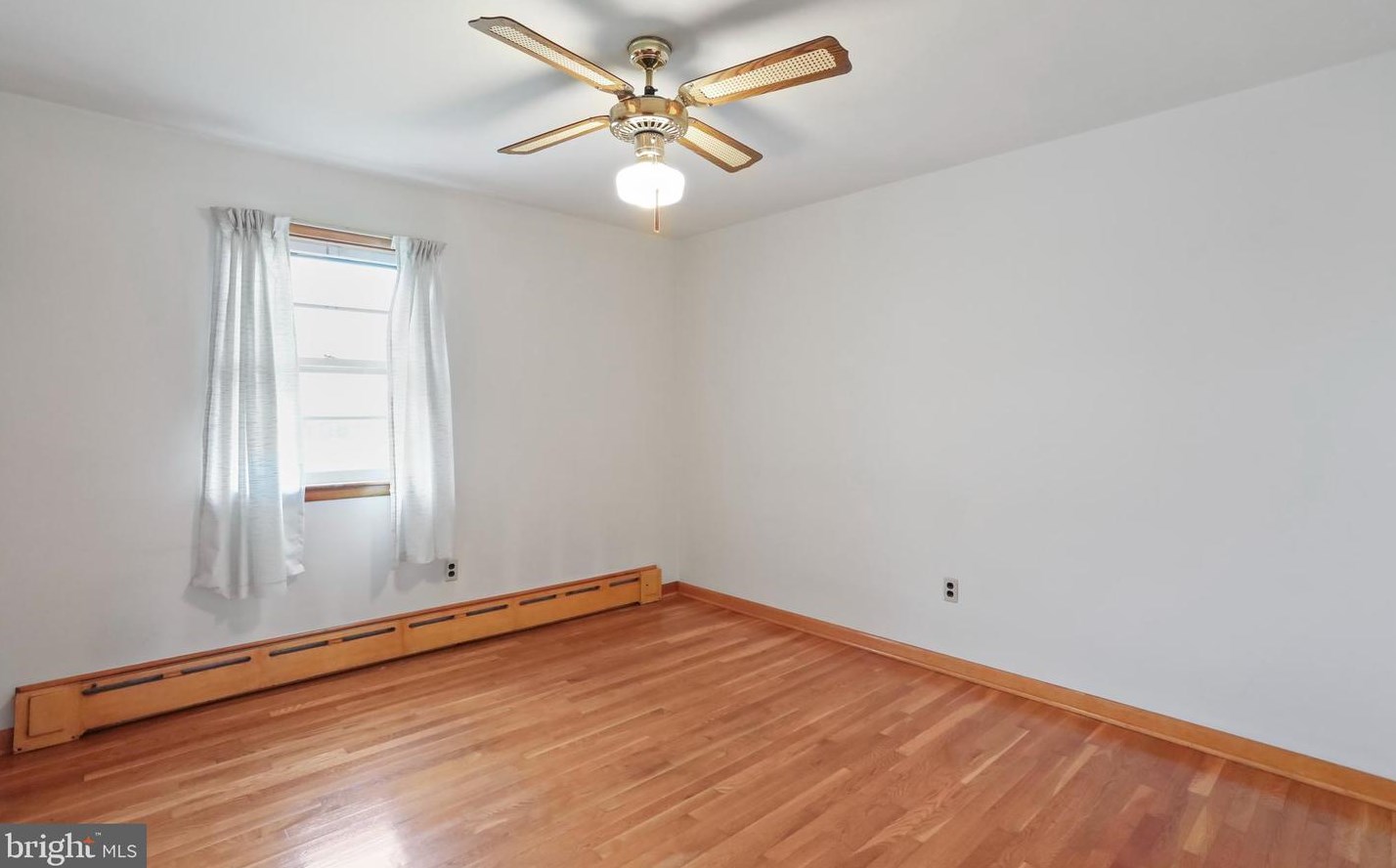 2632 Braddock Rd, Mount Airy MD  21771-8914 exterior