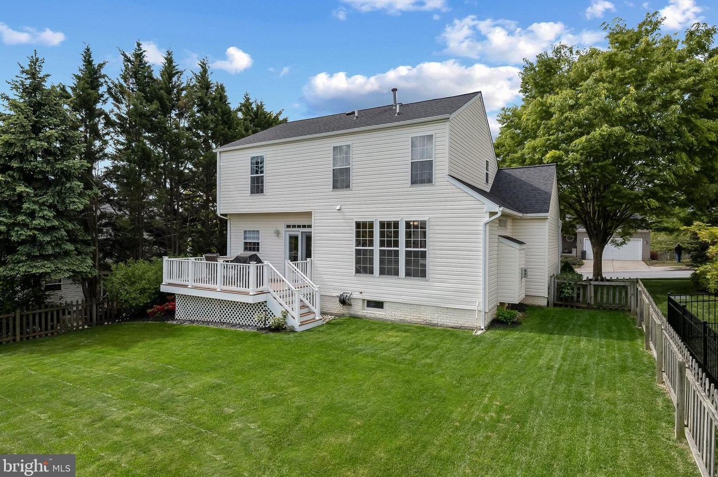 1309 Longbow Rd, Mount Airy MD  21771-5630 exterior