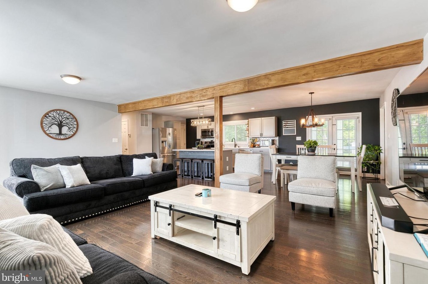 5690 Ridge Rd, Mount Airy, MD 21771-8108