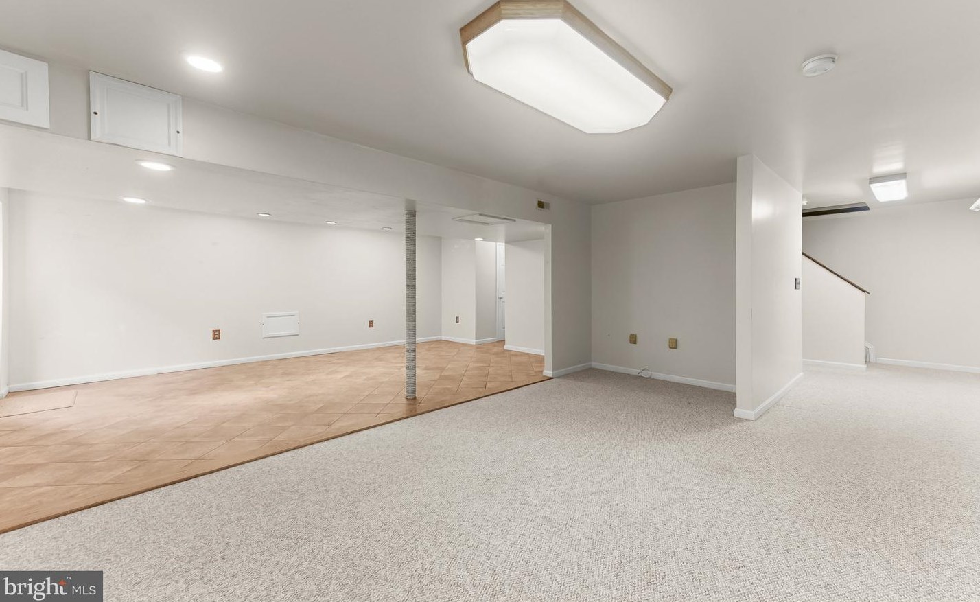 7241 Glenridge Dr, Mount Airy MD  21771-7242 exterior