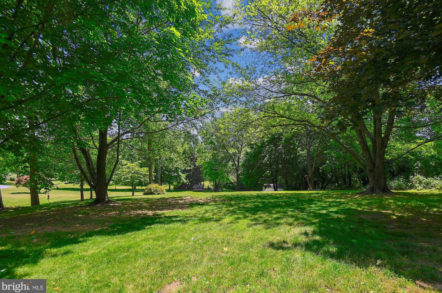 5156 Perry Rd, Mount Airy MD 21771-8828 exterior