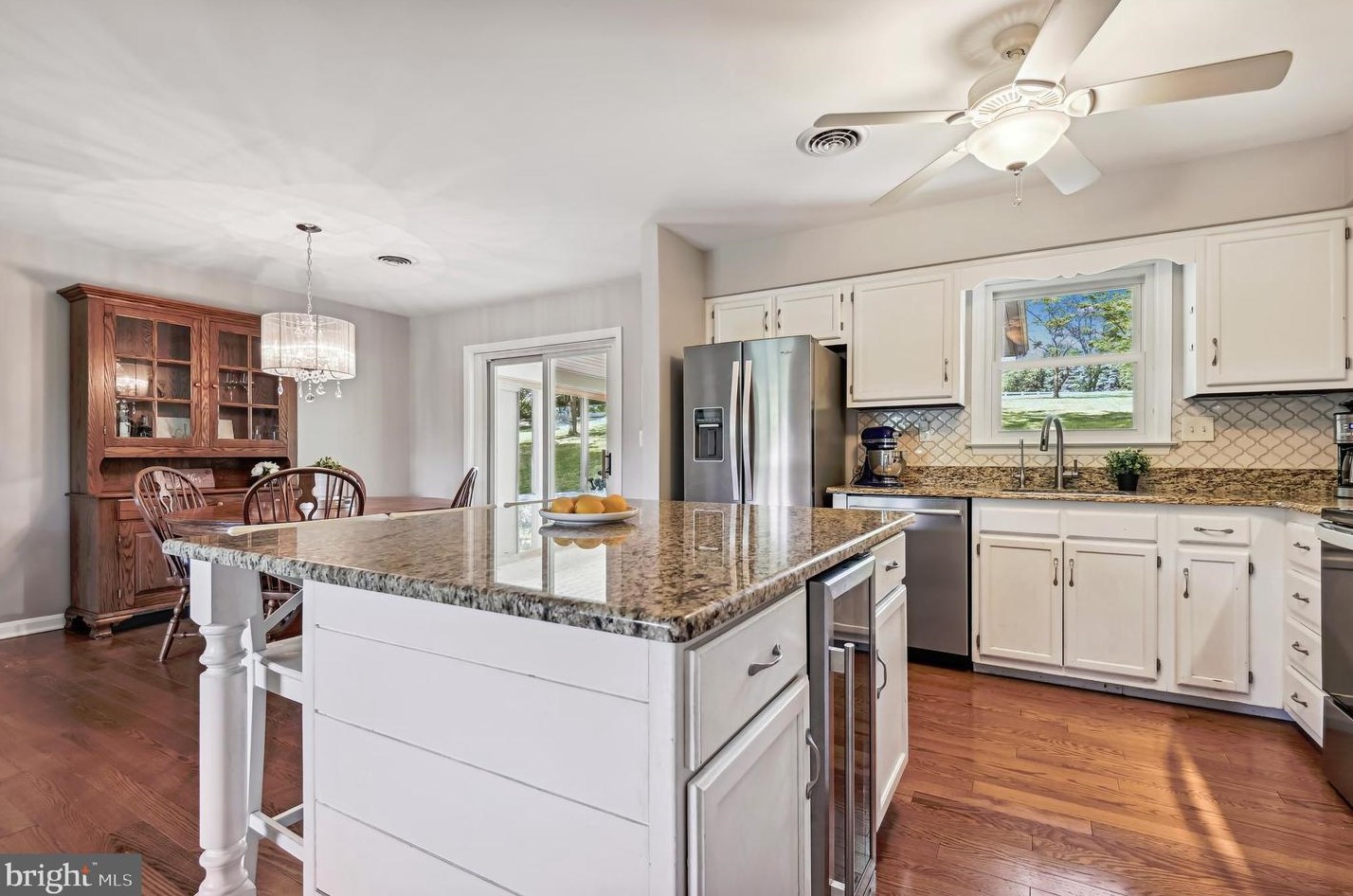 5156 Perry Rd, Mount Airy MD 21771-8828 exterior