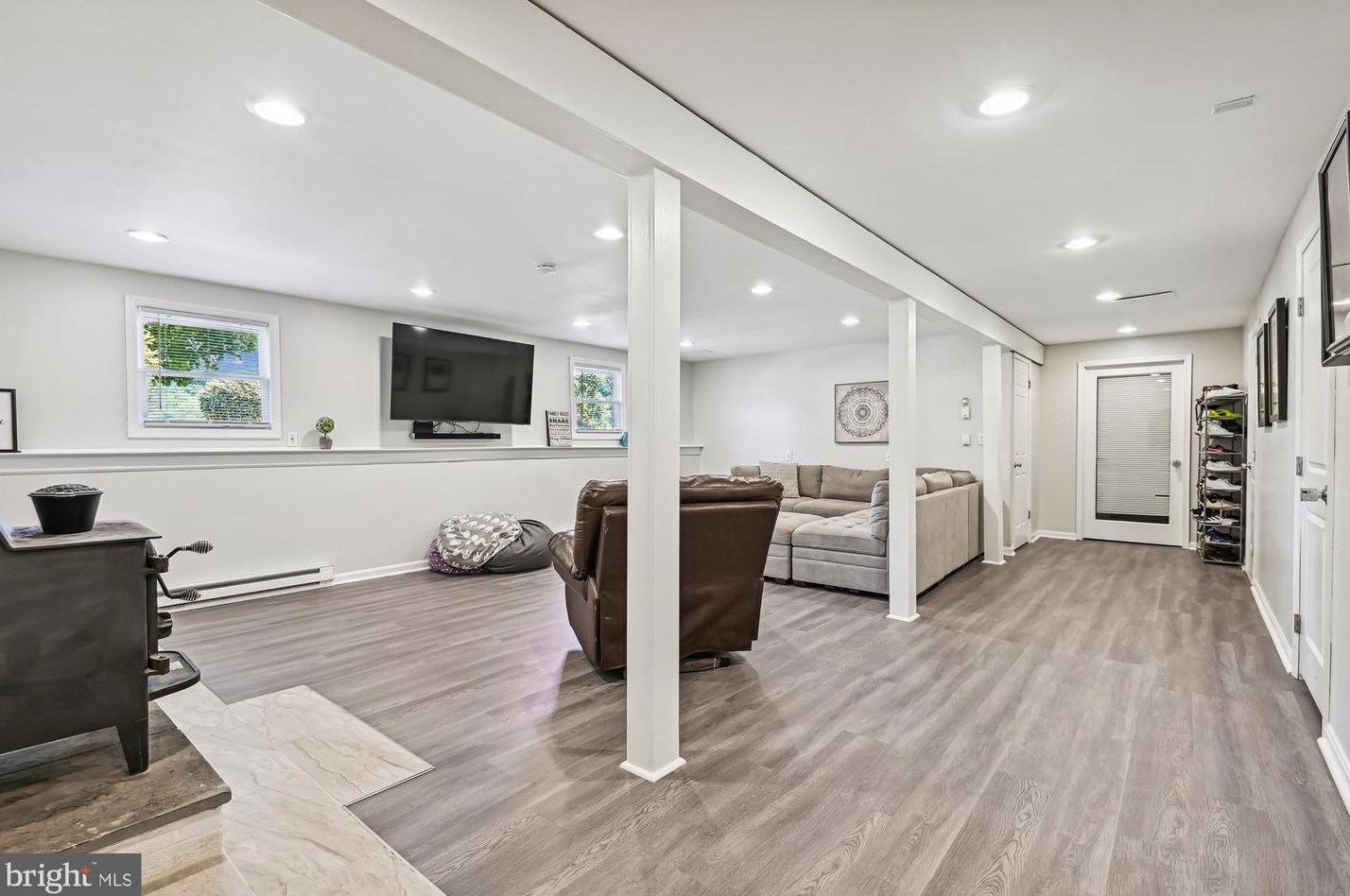 5156 Perry Rd, Mount Airy MD 21771-8828 exterior