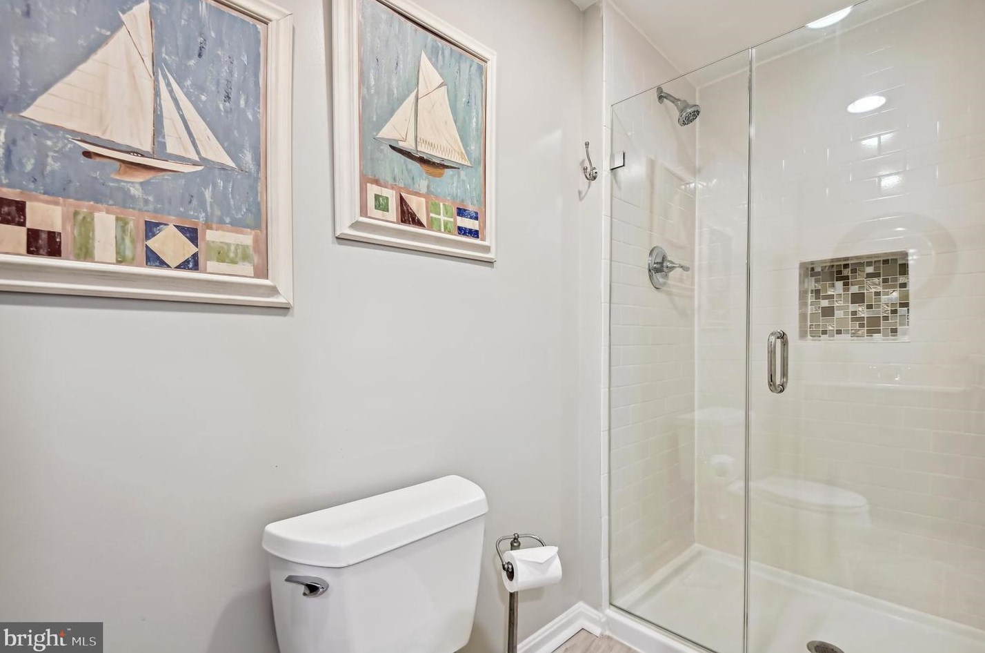 5156 Perry Rd, Mount Airy MD 21771-8828 exterior