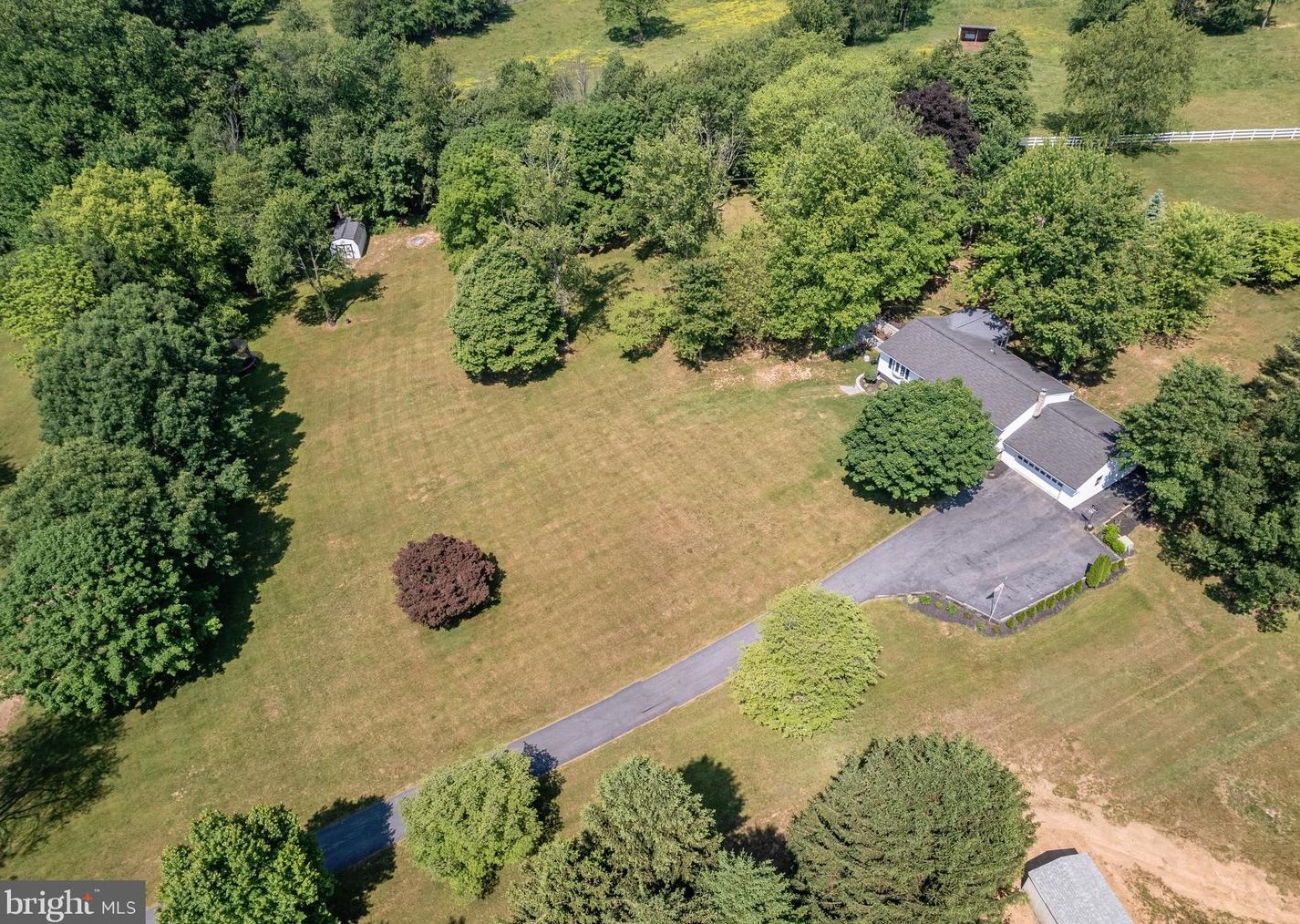 5156 Perry Rd, Mount Airy MD 21771-8828 exterior