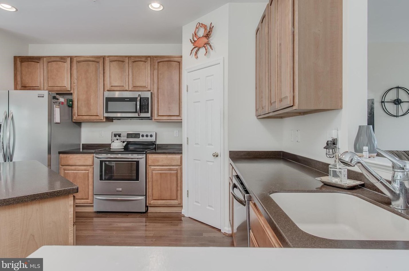 1930 Reading Ct, Mount Airy MD 21771-7754 exterior