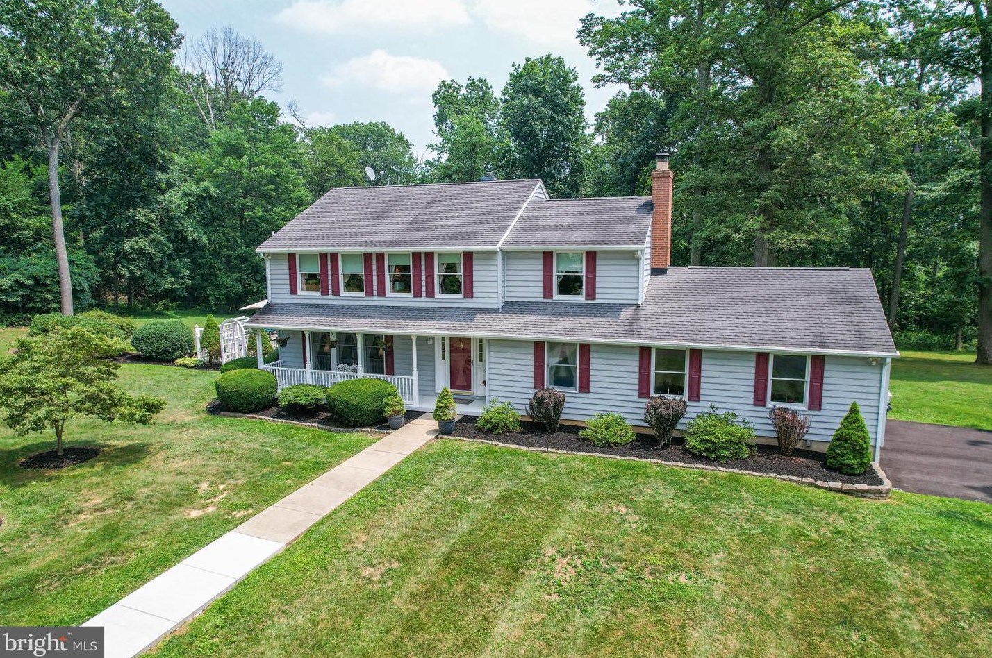 2214 Albert Rill Rd, Hampstead MD  21074-1019 exterior