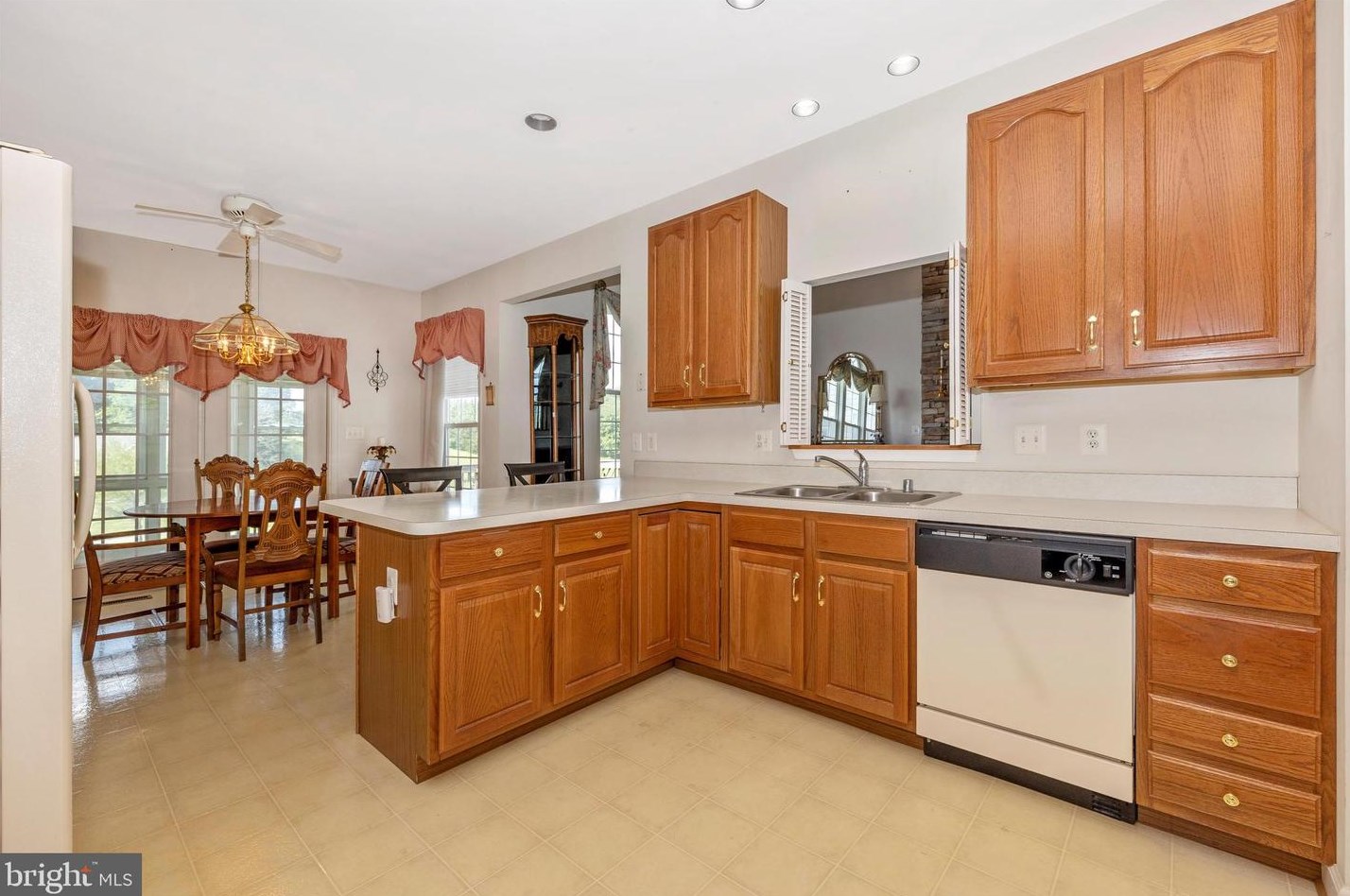 3185 Jupiter Island Ct, Mount Airy MD 21771-8070 exterior