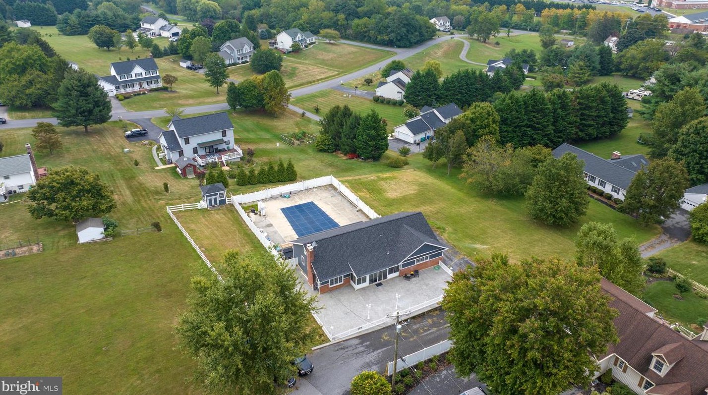 2101 Spencer Ln, Patapsco, MD 21048-1725