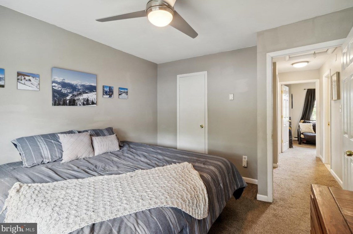 114 Carnival Dr, Taneytown MD  21787-2411 exterior