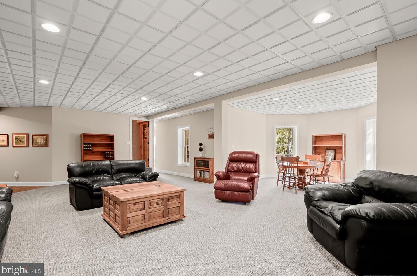 1935 Turnberry Ct, Patapsco MD 21048-1561 exterior