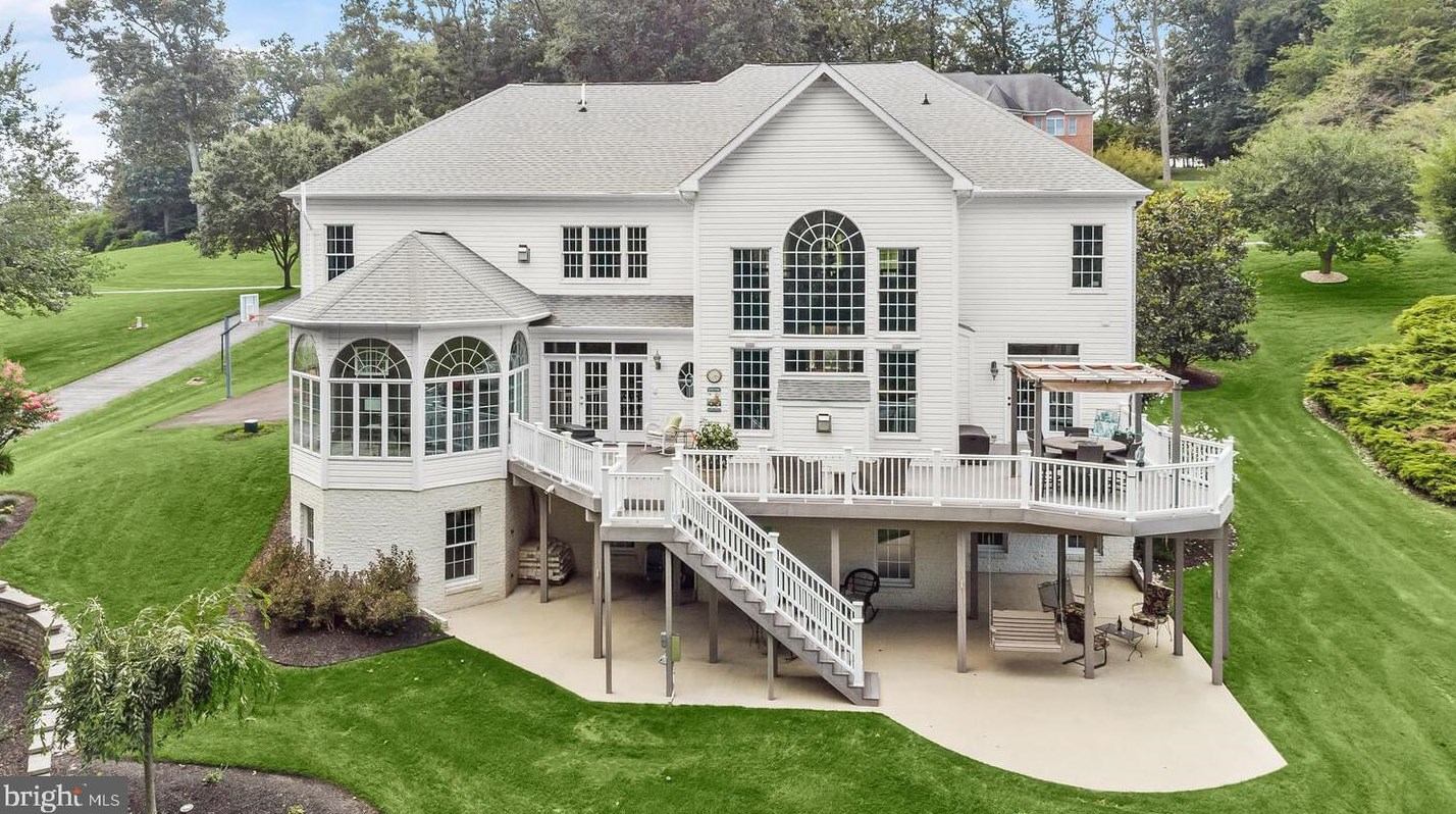 1935 Turnberry Ct, Patapsco MD 21048-1561 exterior