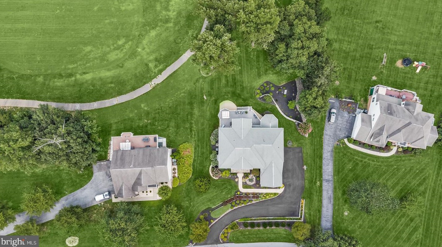 1935 Turnberry Ct, Patapsco MD 21048-1561 exterior