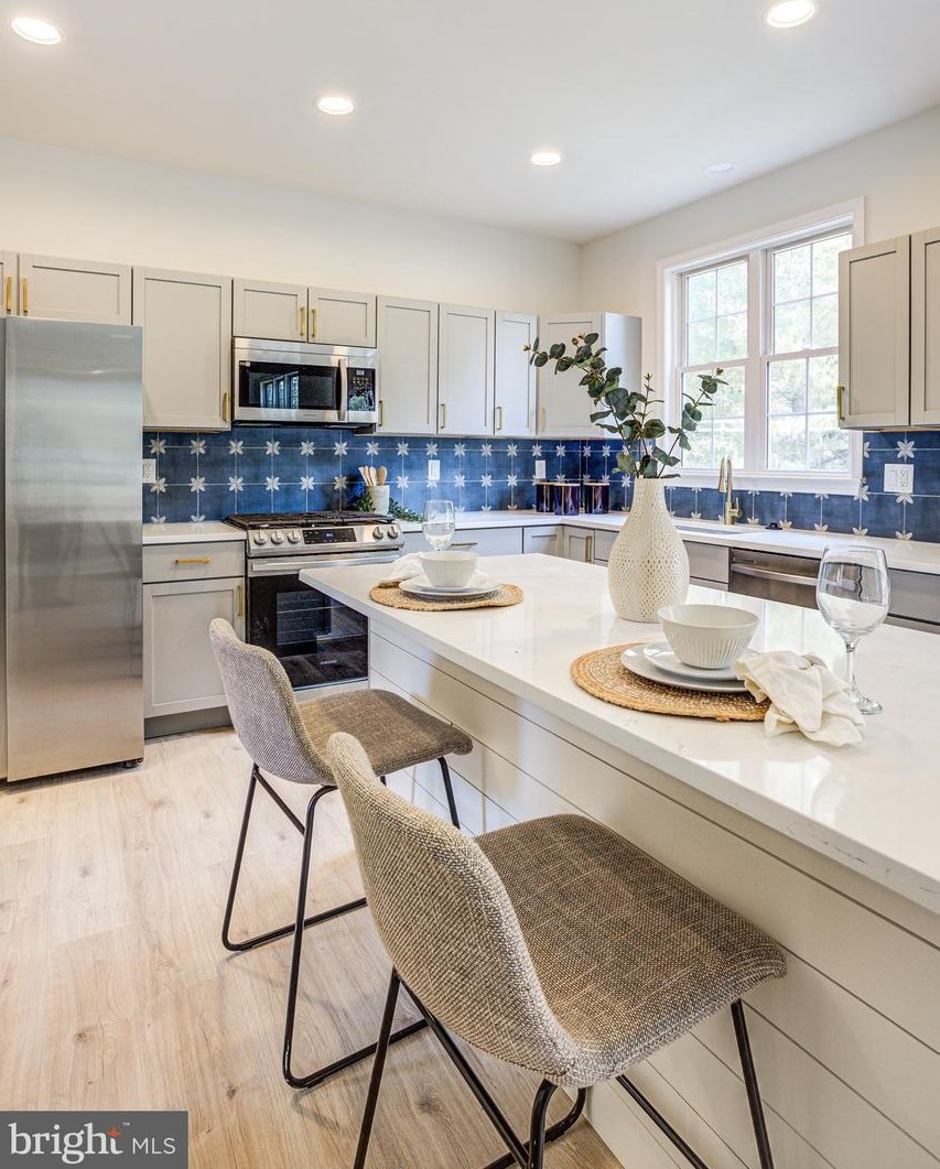 710 Longbow Rd, Mount Airy MD  21771-5870 exterior