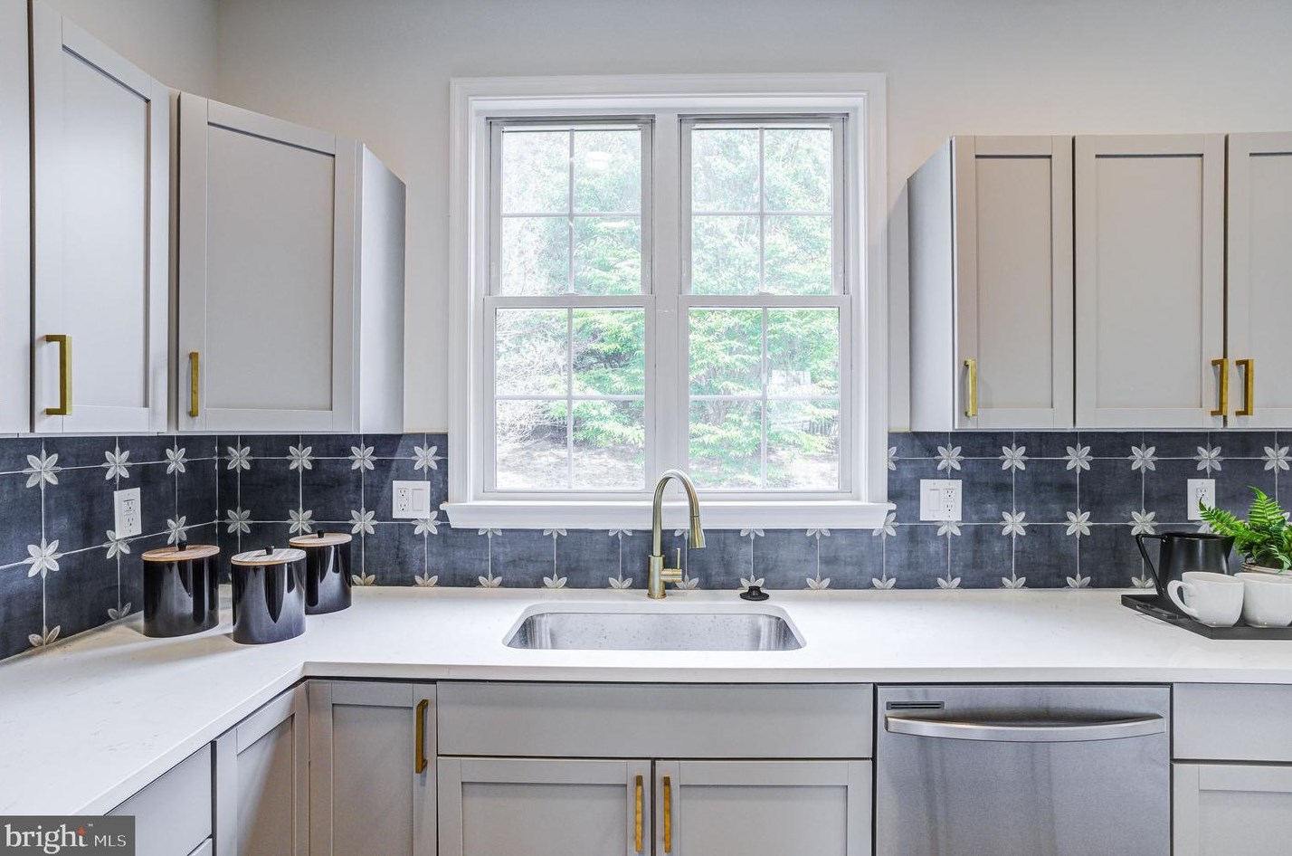 710 Longbow Rd, Mount Airy MD  21771-5870 exterior