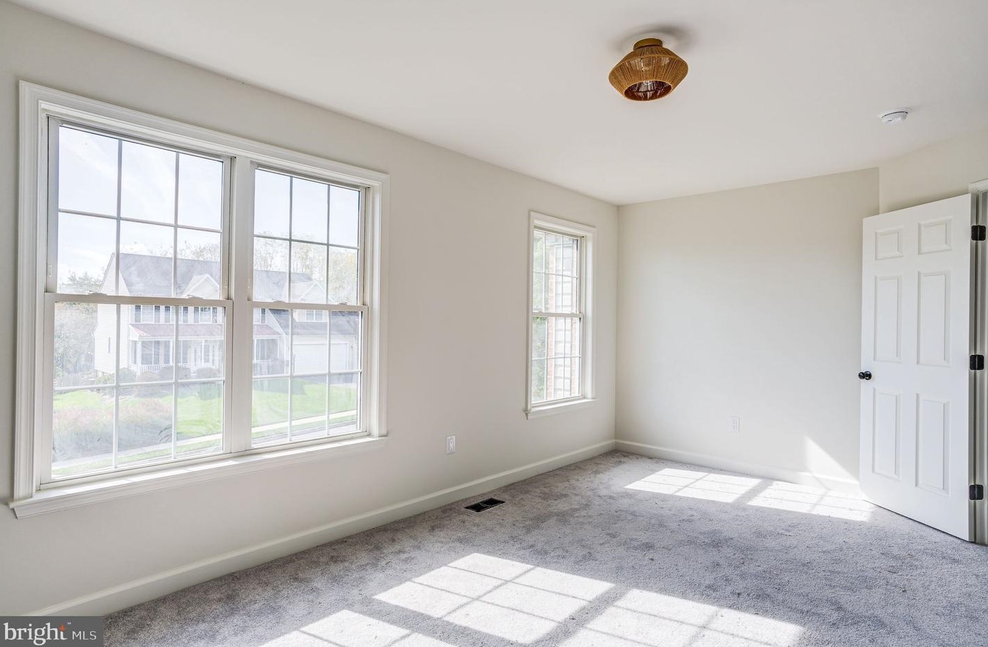 710 Longbow Rd, Mount Airy MD  21771-5870 exterior