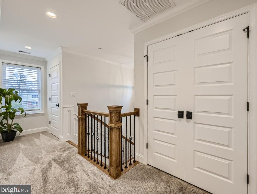 912 Lorraine Dr, Patapsco MD exterior