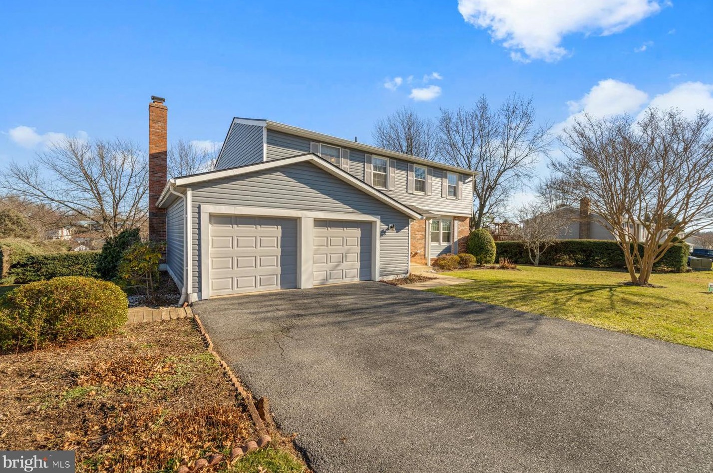 201 Violet Ct, Mount Airy, MD 21771-5208