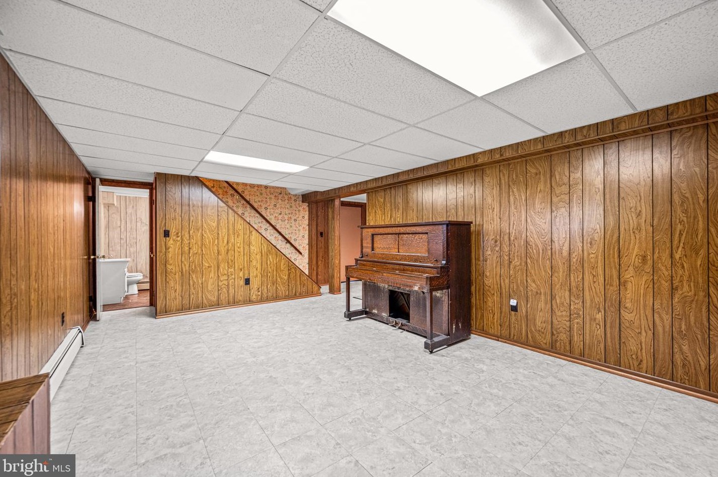 2108 Woodview Rd, Patapsco MD 21048-1117 exterior