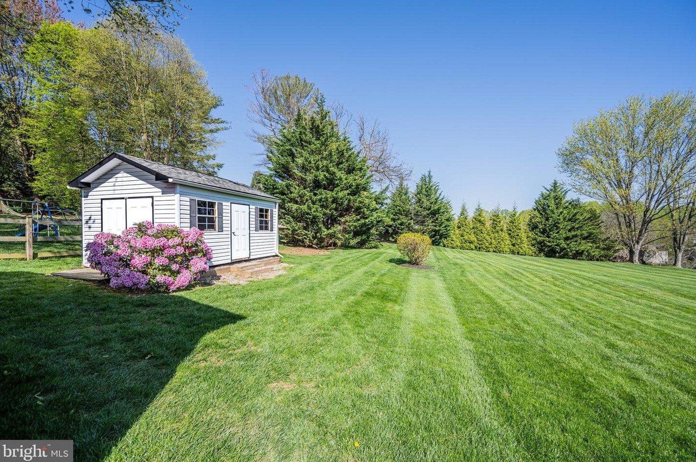 2108 Woodview Rd, Patapsco MD 21048-1117 exterior