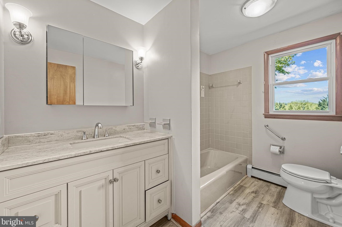 2108 Woodview Rd, Patapsco MD 21048-1117 exterior