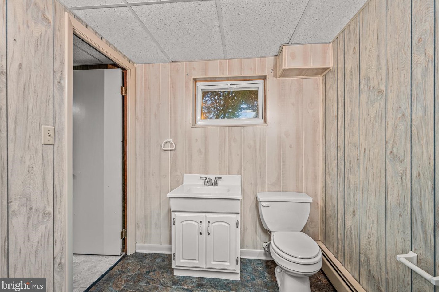 2108 Woodview Rd, Patapsco MD 21048-1117 exterior