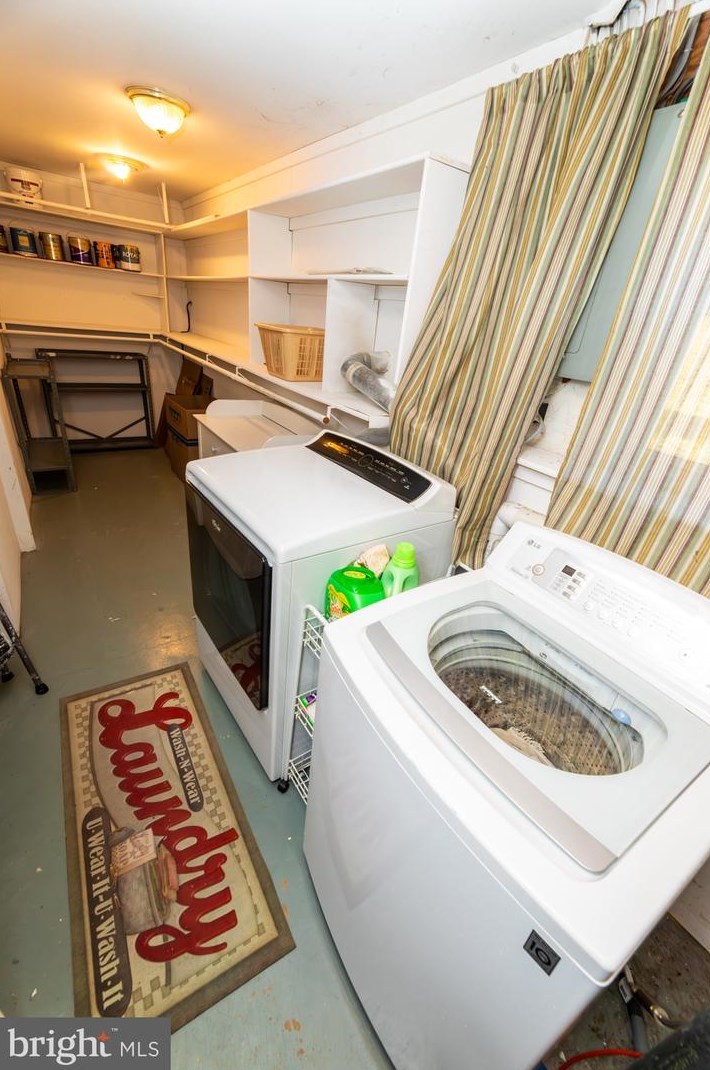 123 Cloverdale Ct, Mount Airy MD 21771-5204 exterior