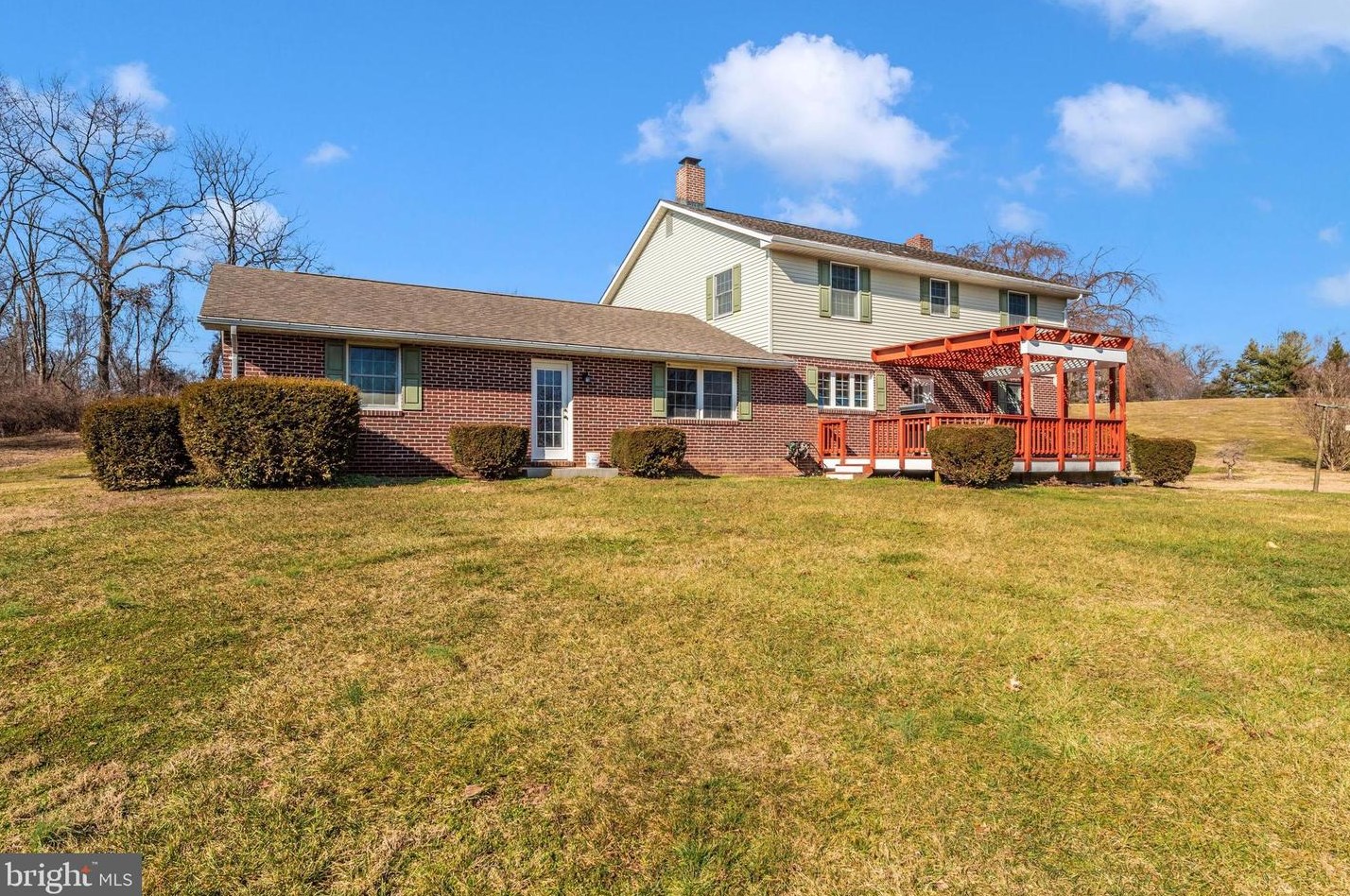 1891 Jordans Retreat Rd, New Windsor MD  21776-8505 exterior