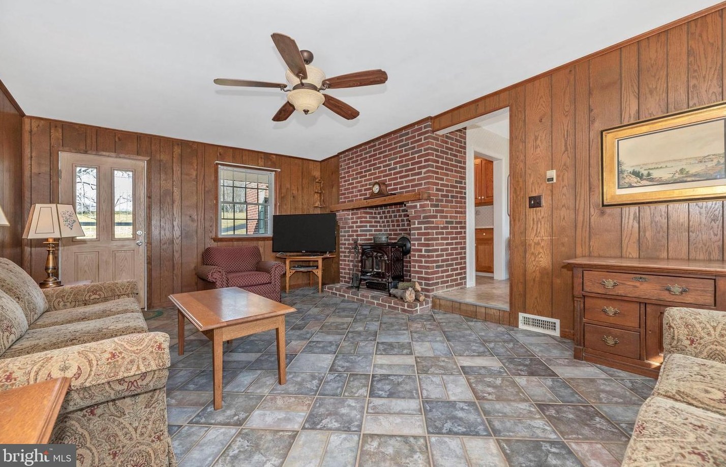 1891 Jordans Retreat Rd, New Windsor MD  21776-8505 exterior