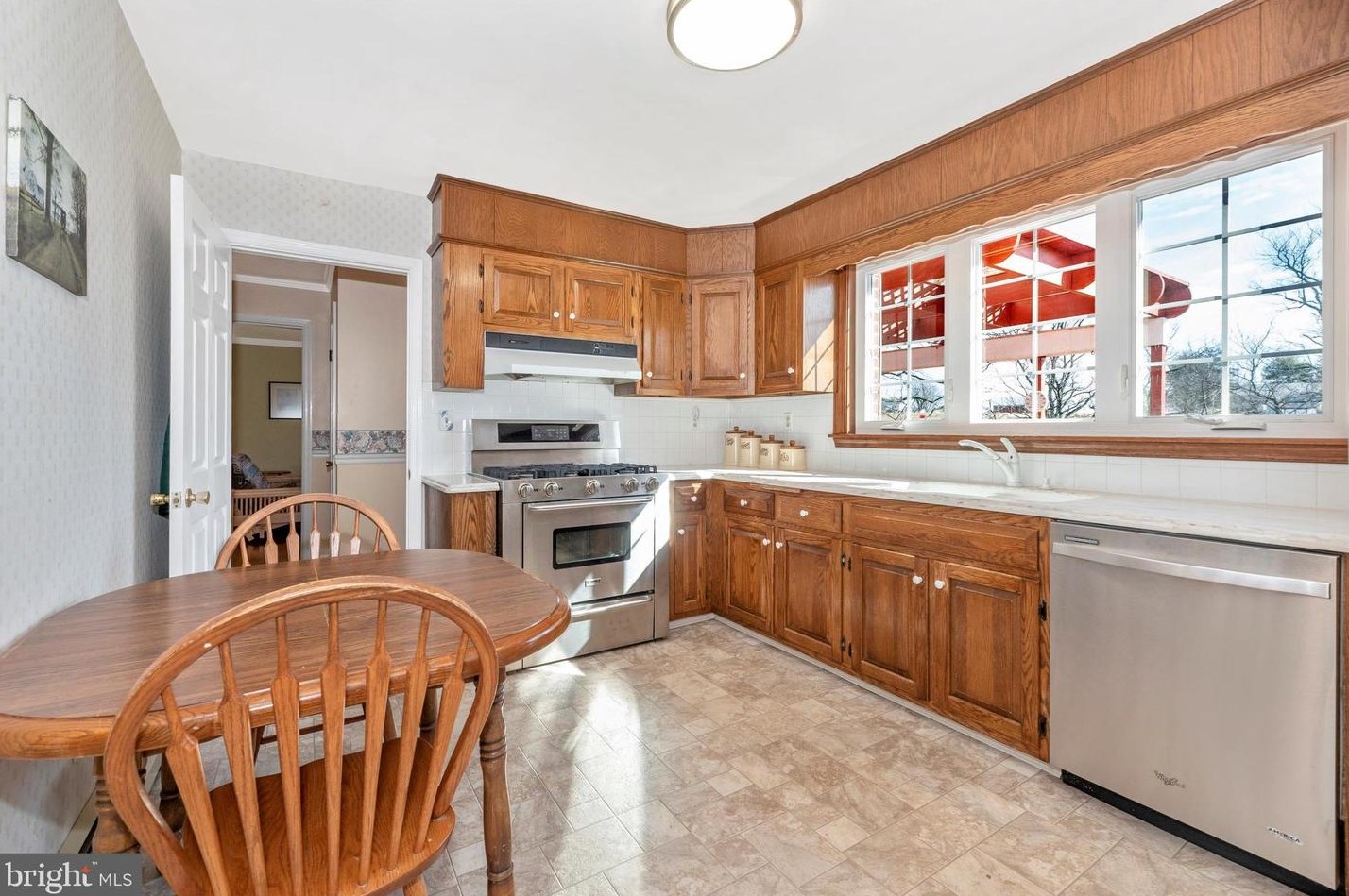 1891 Jordans Retreat Rd, New Windsor MD  21776-8505 exterior