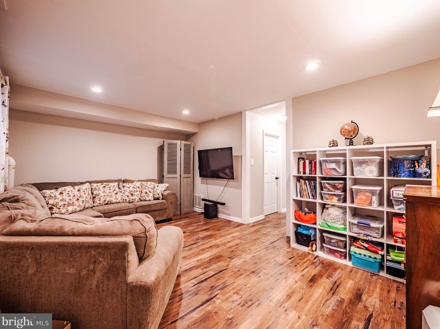 127 Meadowlark Ave, Mount Airy MD  21771-5534 exterior