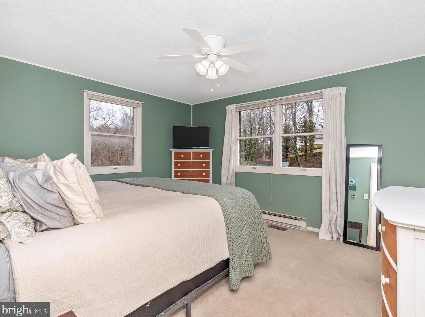 6604 Jacks Ct, Mount Airy MD  21771-7306 exterior