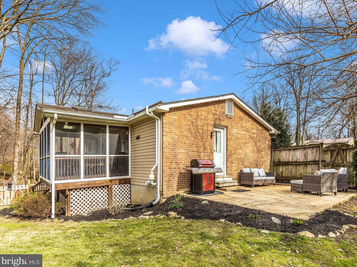 6604 Jacks Ct, Mount Airy MD  21771-7306 exterior