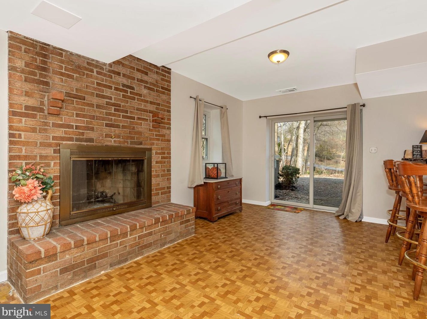 6604 Jacks Ct, Mount Airy MD  21771-7306 exterior