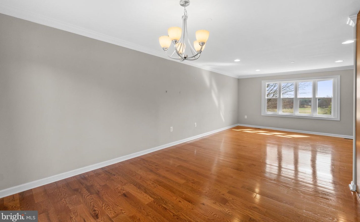 5142 Perry Rd, Mount Airy MD  21771-8808 exterior