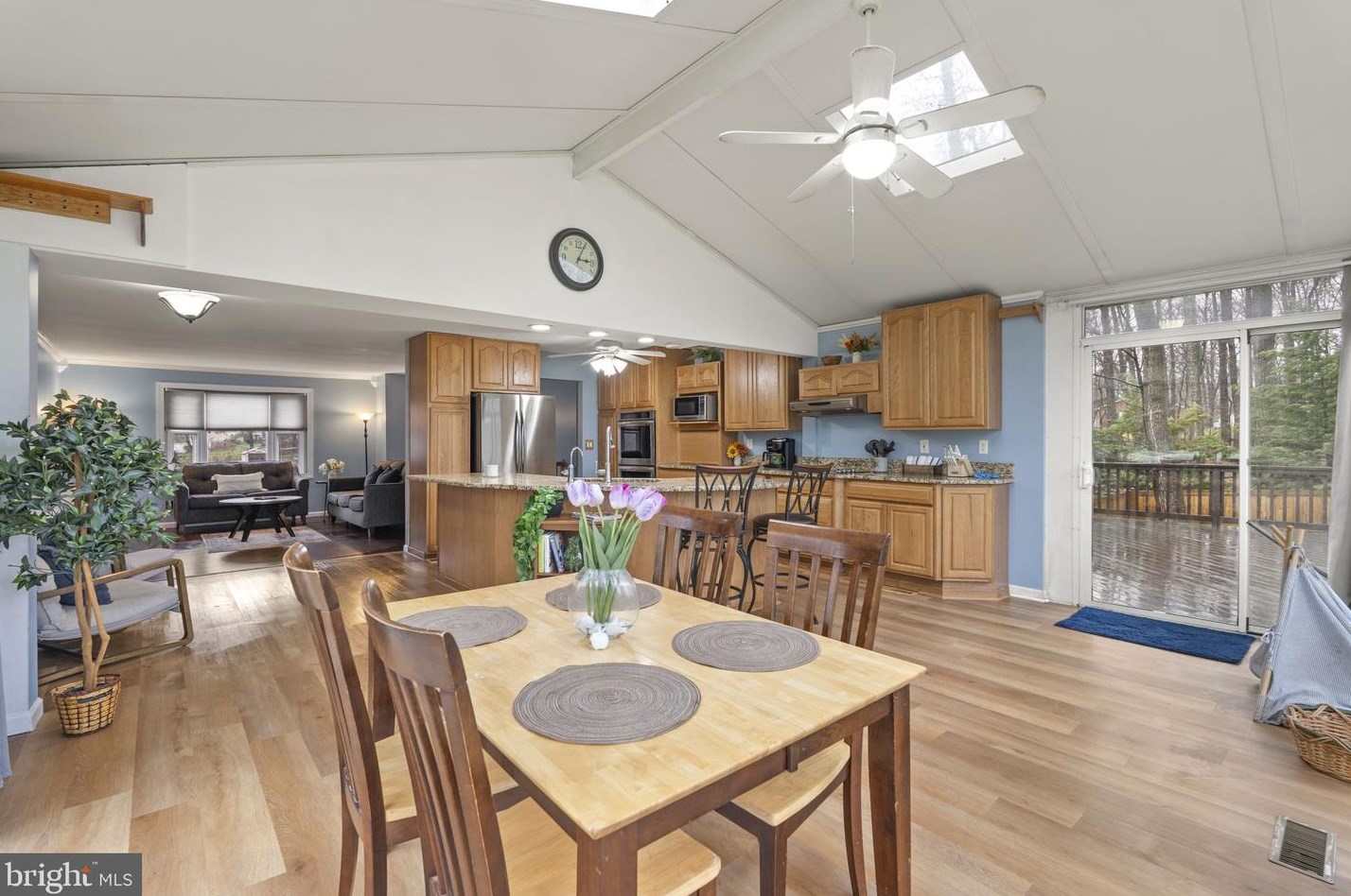 5417 Ridge Rd, Mount Airy MD  21771-8111 exterior