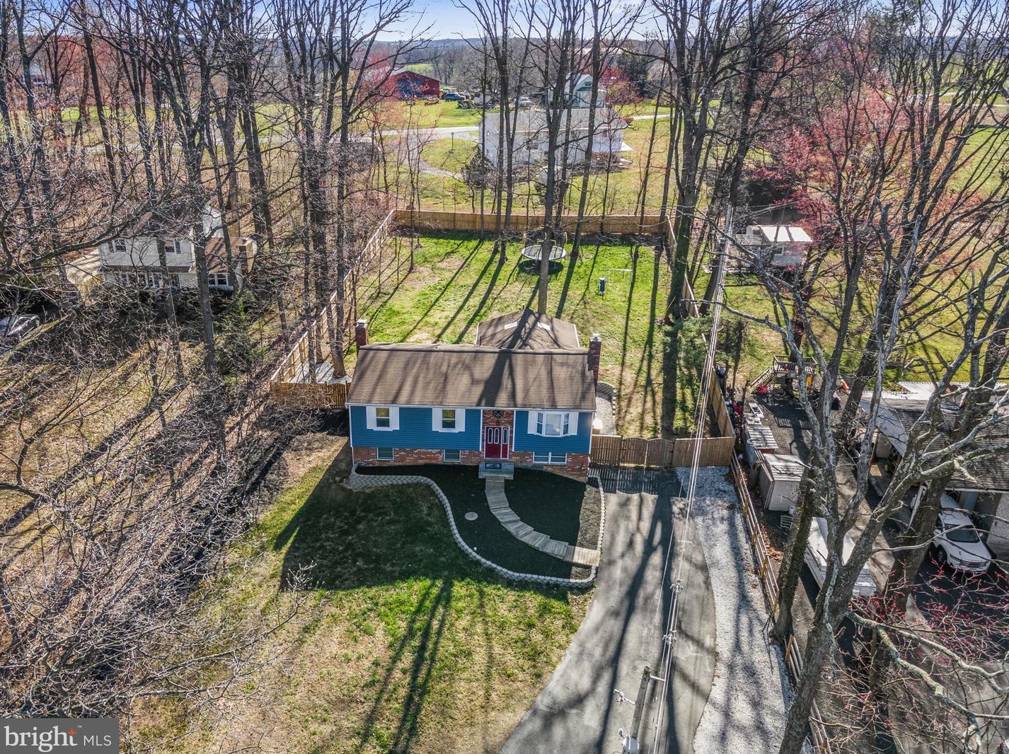 5417 Ridge Rd, Mount Airy MD  21771-8111 exterior