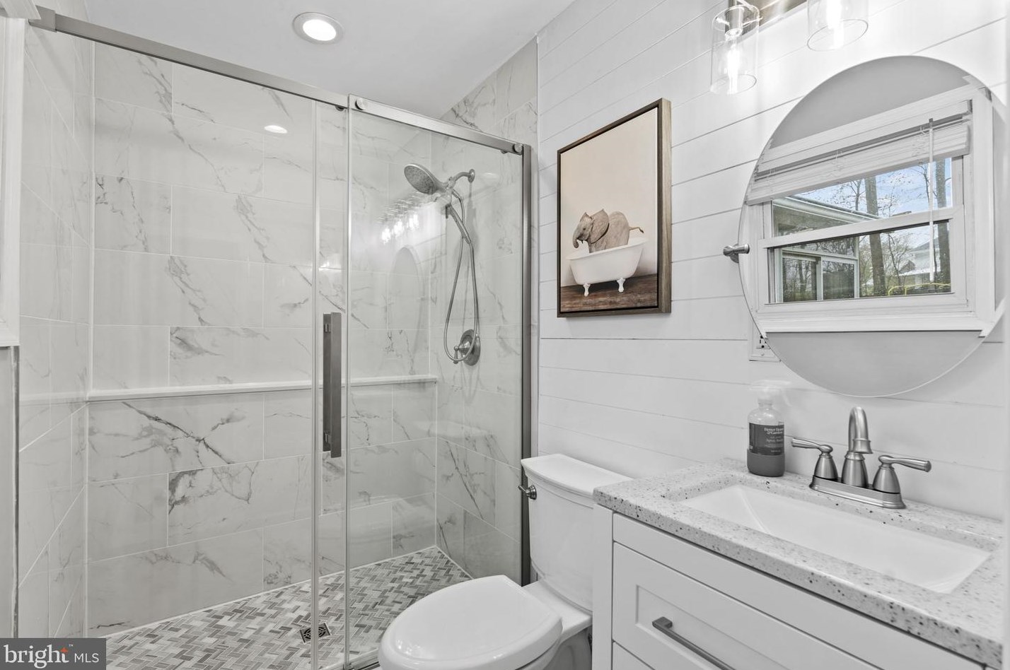 5417 Ridge Rd, Mount Airy MD  21771-8111 exterior