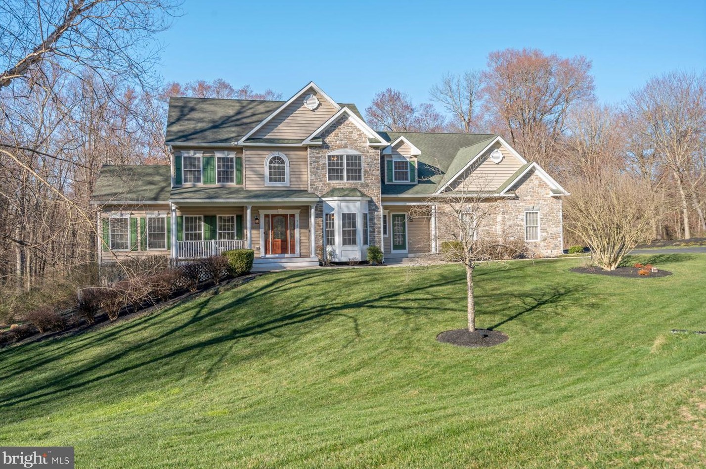 3127 Lakewood Manor Dr, Patapsco, MD 21048-1653