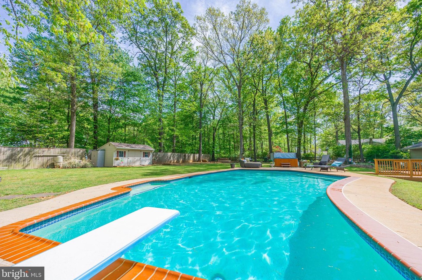 5107 Fleming Rd, Mount Airy MD 21771-8710 exterior