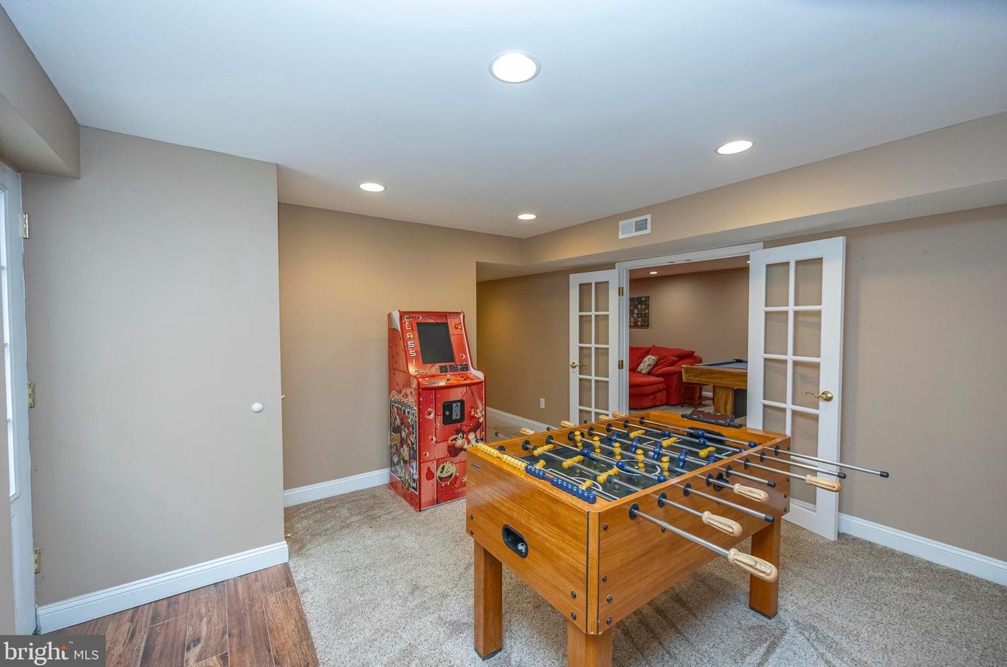 5107 Fleming Rd, Mount Airy MD 21771-8710 exterior