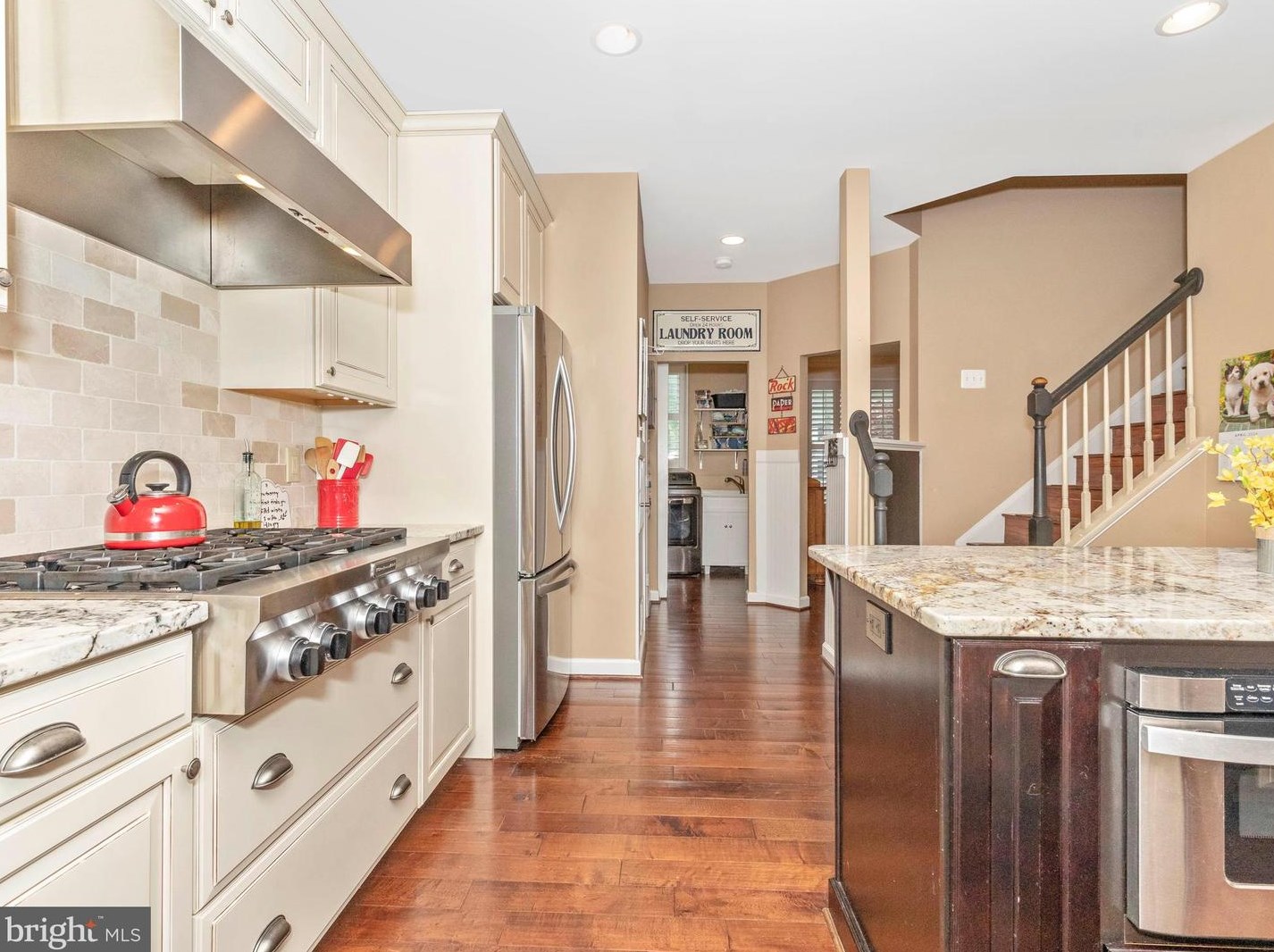 709 Longbow Rd, Mount Airy MD  21771-5869 exterior