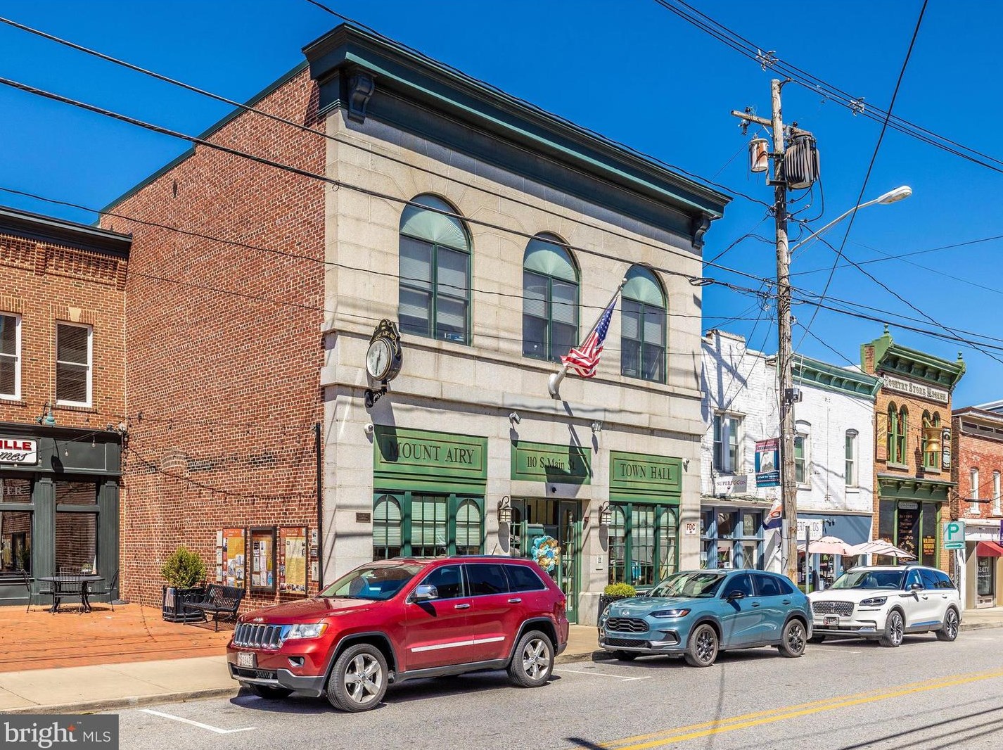 709 Longbow Rd, Mount Airy MD  21771-5869 exterior