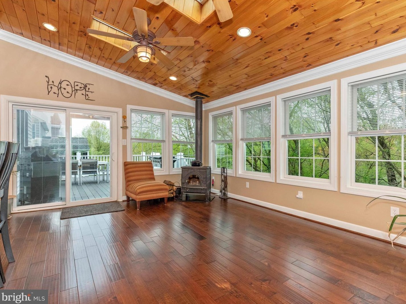 709 Longbow Rd, Mount Airy MD  21771-5869 exterior