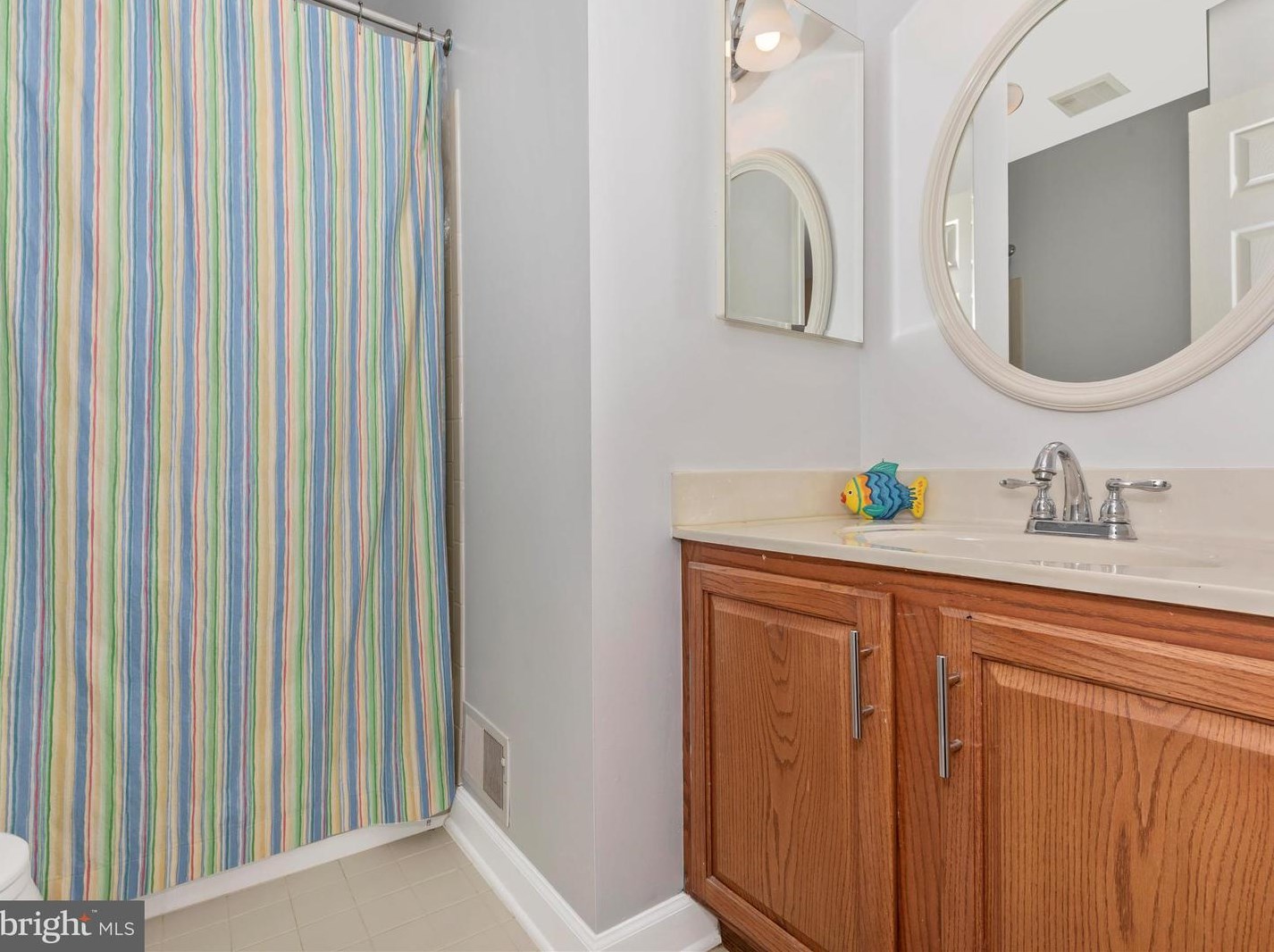 709 Longbow Rd, Mount Airy MD  21771-5869 exterior