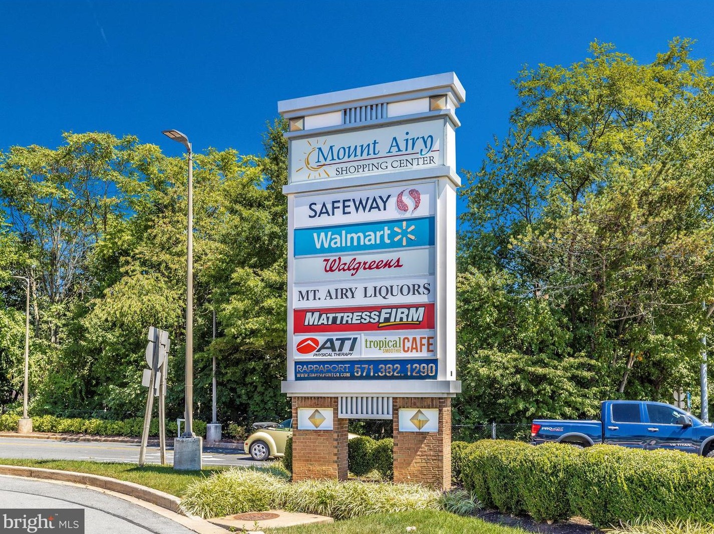 709 Longbow Rd, Mount Airy MD  21771-5869 exterior