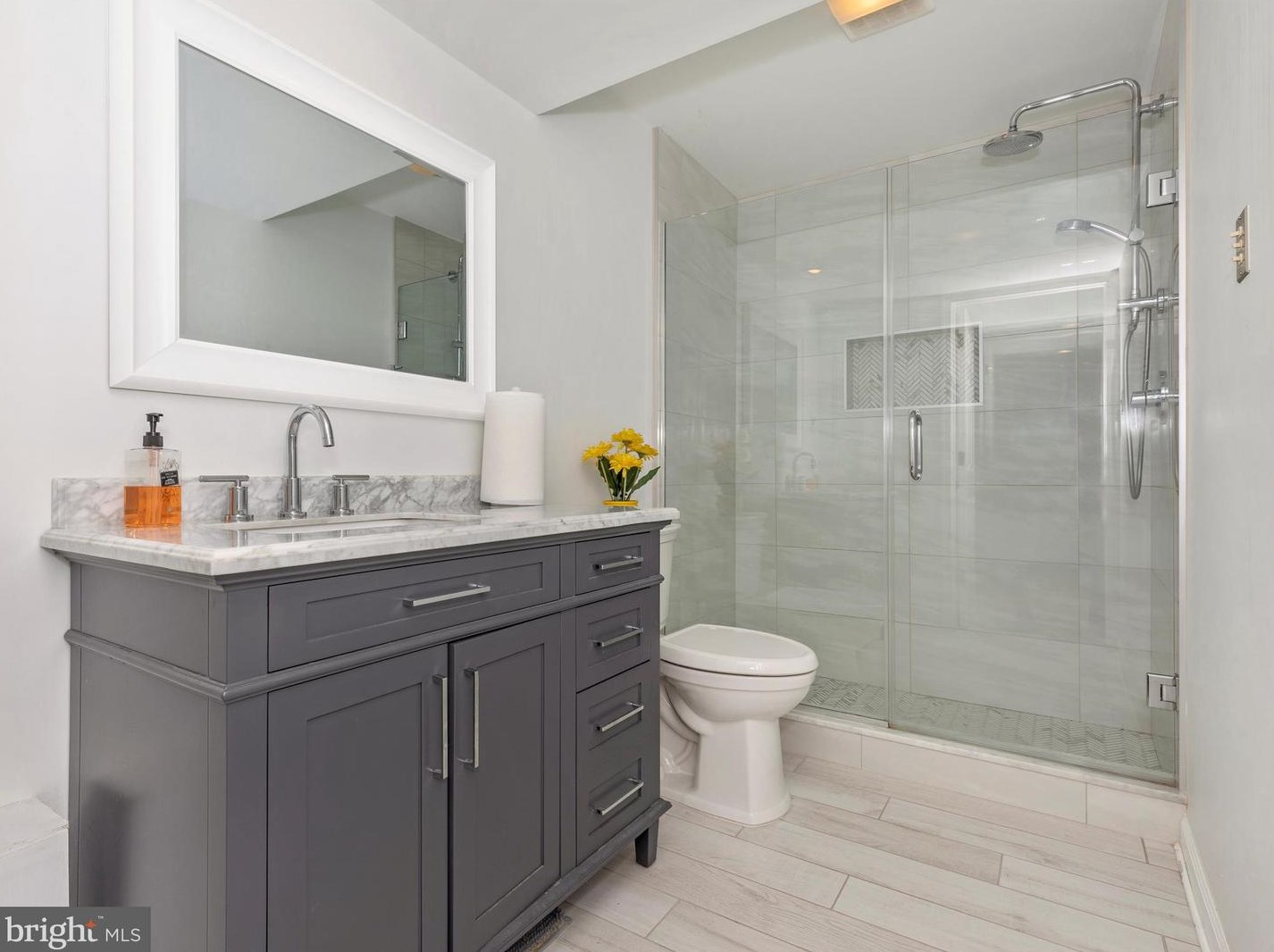 709 Longbow Rd, Mount Airy MD  21771-5869 exterior