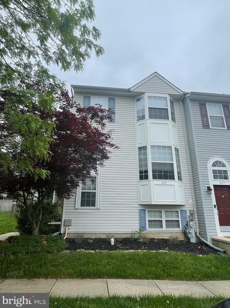 229 Lodestone Ct, Westminster, MD 21158