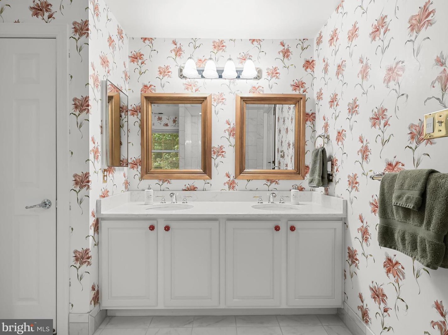 1905 Turnberry Ct, Patapsco MD 21048-1561 exterior