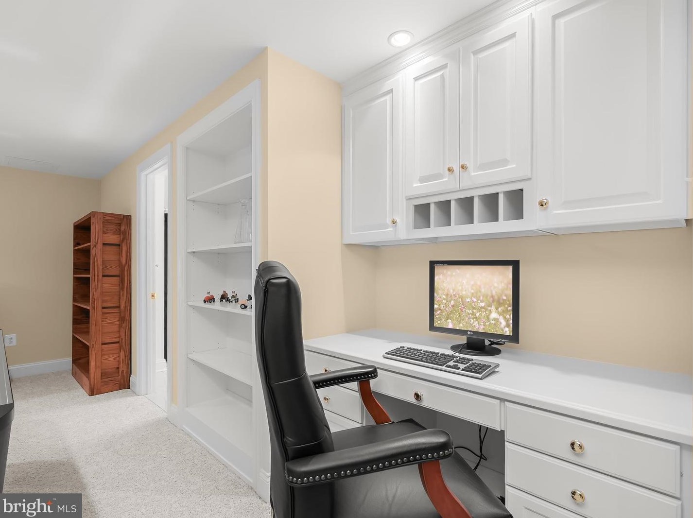 1905 Turnberry Ct, Patapsco MD 21048-1561 exterior